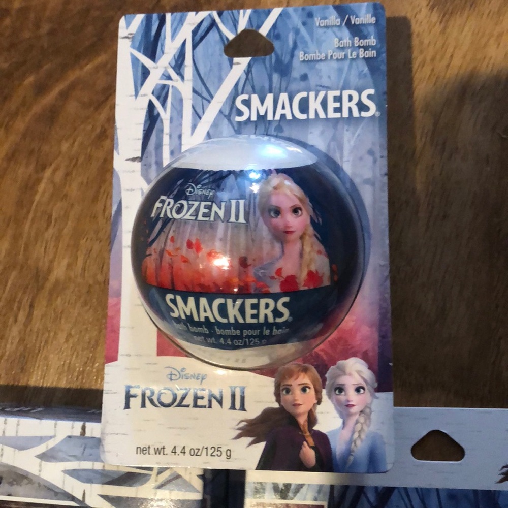 Frozen 2 Set - Picture 2 of 4